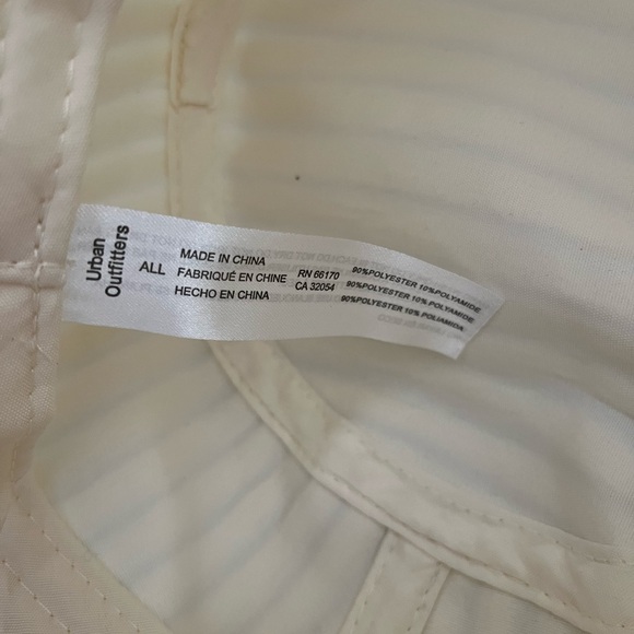 URBAN OUTFITTERS Ivory Wide Wale Corduroy Bucket Hat - Picture 5 of 5